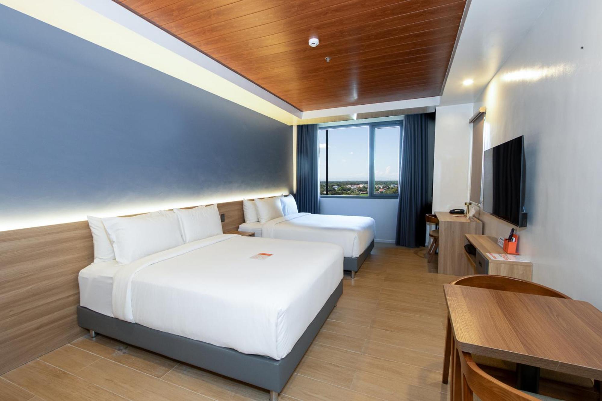 Levo Hotel Urdaneta Eksteriør bilde
