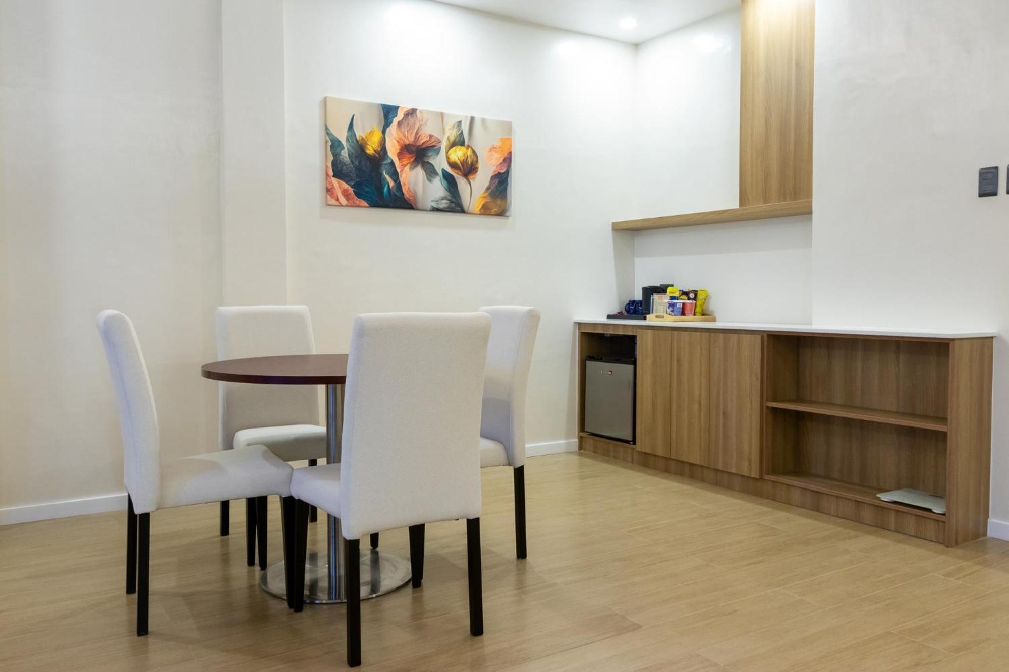Levo Hotel Urdaneta Eksteriør bilde