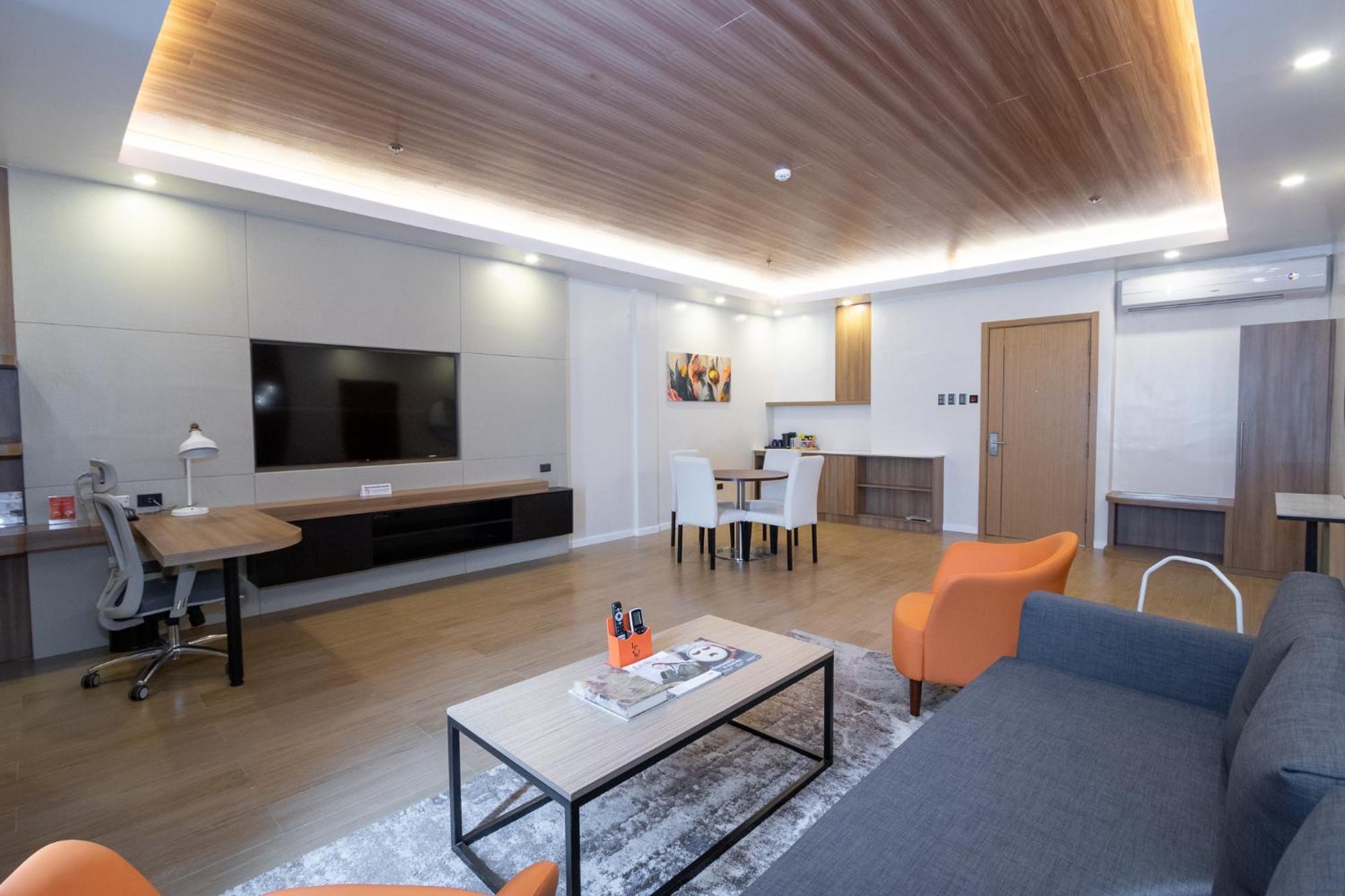 Levo Hotel Urdaneta Eksteriør bilde